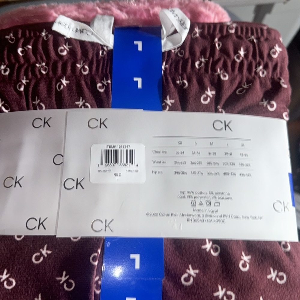 BRAND NEW CALVIN KLIEN PAJAMA SET LONG SLEEVE CREW BECK AND PANT SET SIZE LARGE - Picture 4 of 4